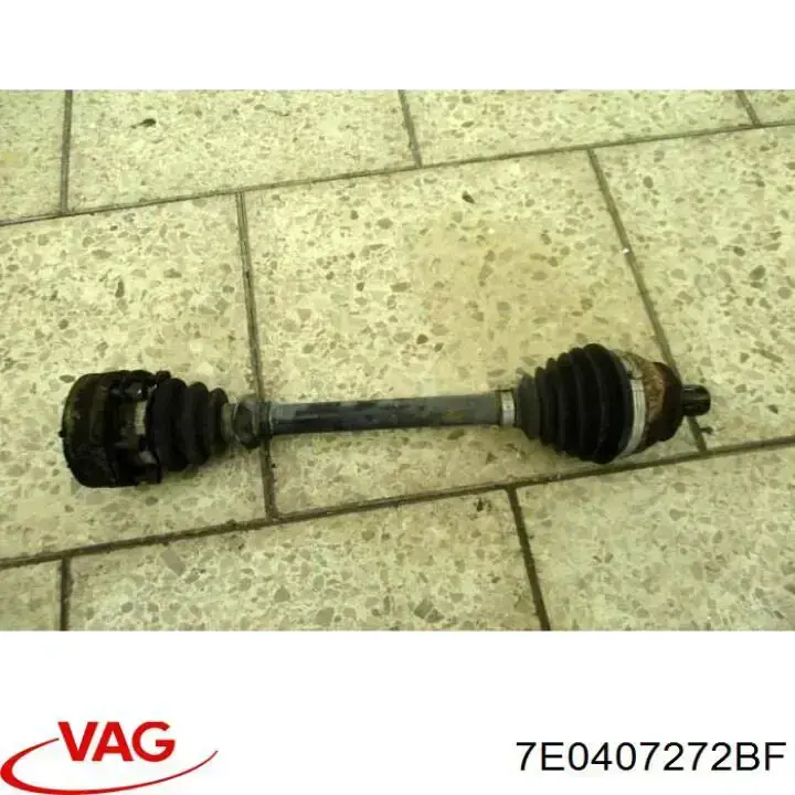 7E0407272AM VAG Привід передній правий