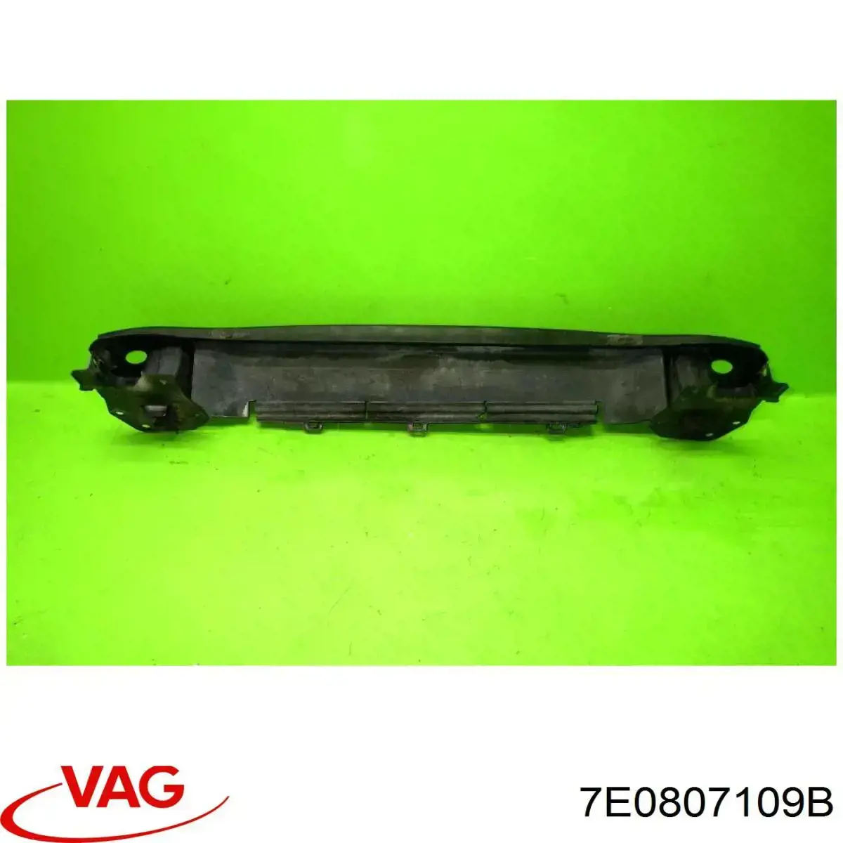Шина бампера переднього VAG 7E0807109B ціна, від 50.88 USD