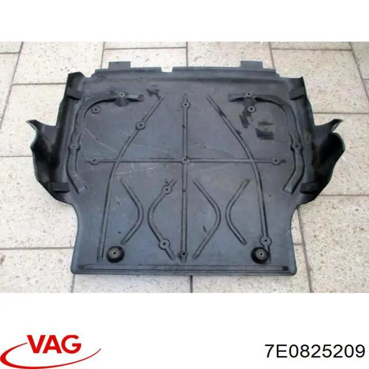 Захист днища, задній лівий 7E0825209 VAG