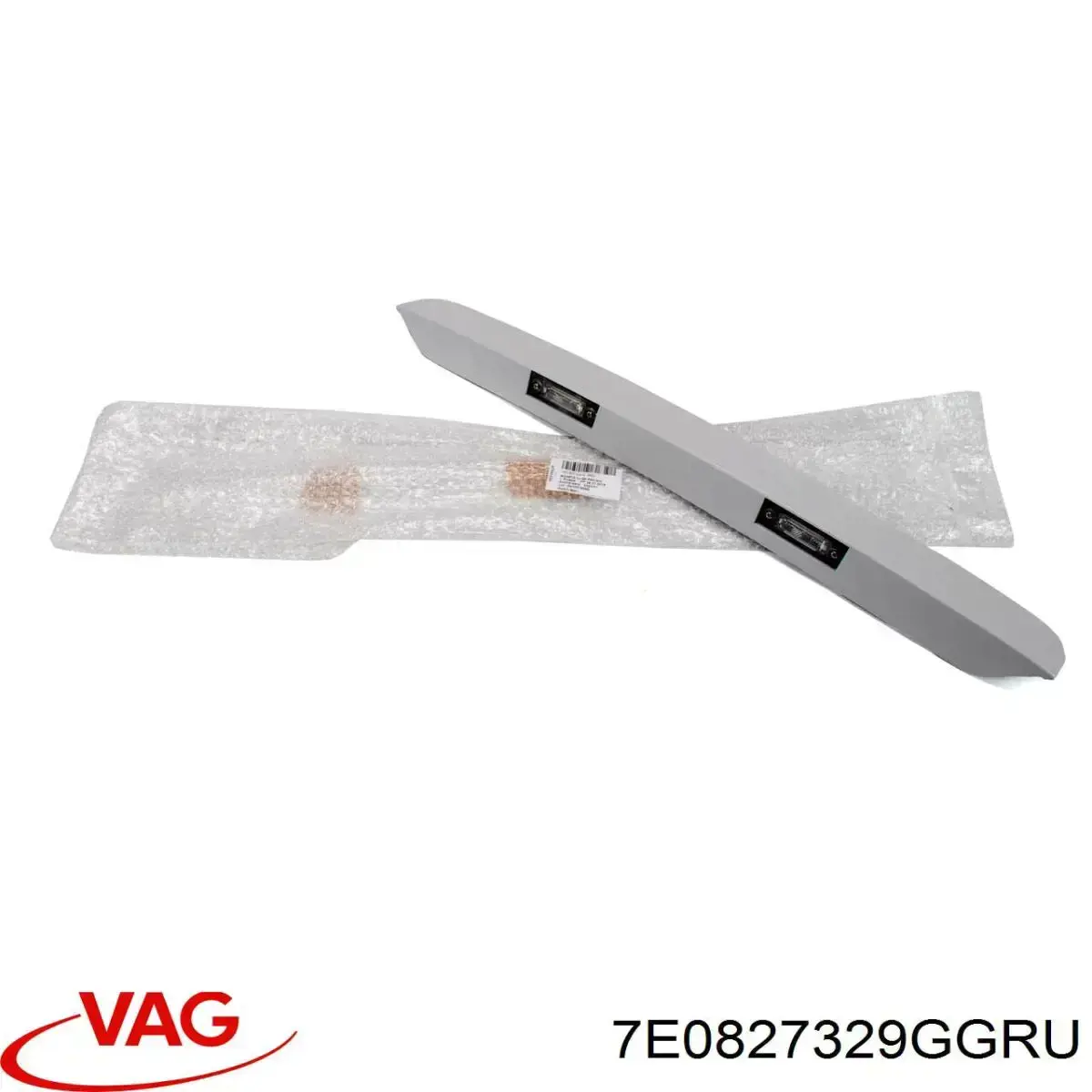 Накладка задньої 3-й/5-й двері Autotechteile 3827007 ціна, від 79.52 USD