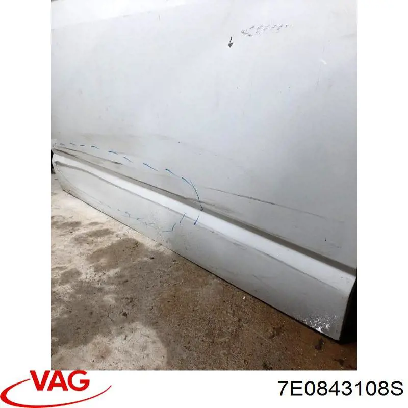 Двері бічні (зсувні), праві VAG 7E0843108BJ ціна, від 316.66 USD