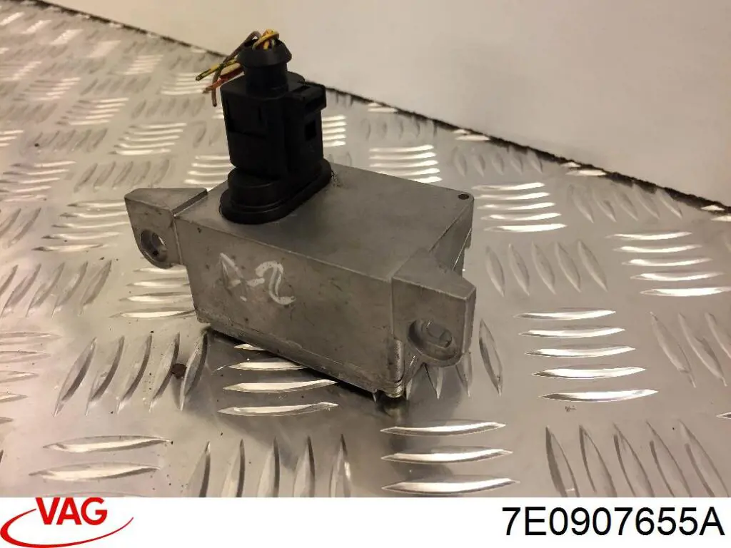 Датчик поперечного прискорення (ESP) 7E0907655A VAG