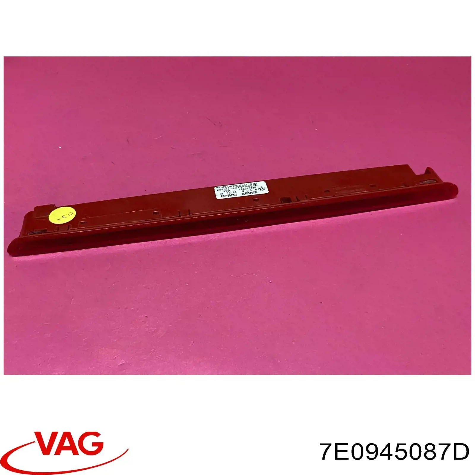 7E0945087D VAG Стоп-сигнал заднього скла
