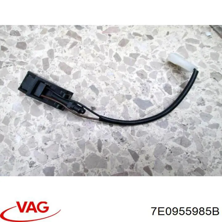 Форсунка омивача лобового скла VAG 7E0955985B