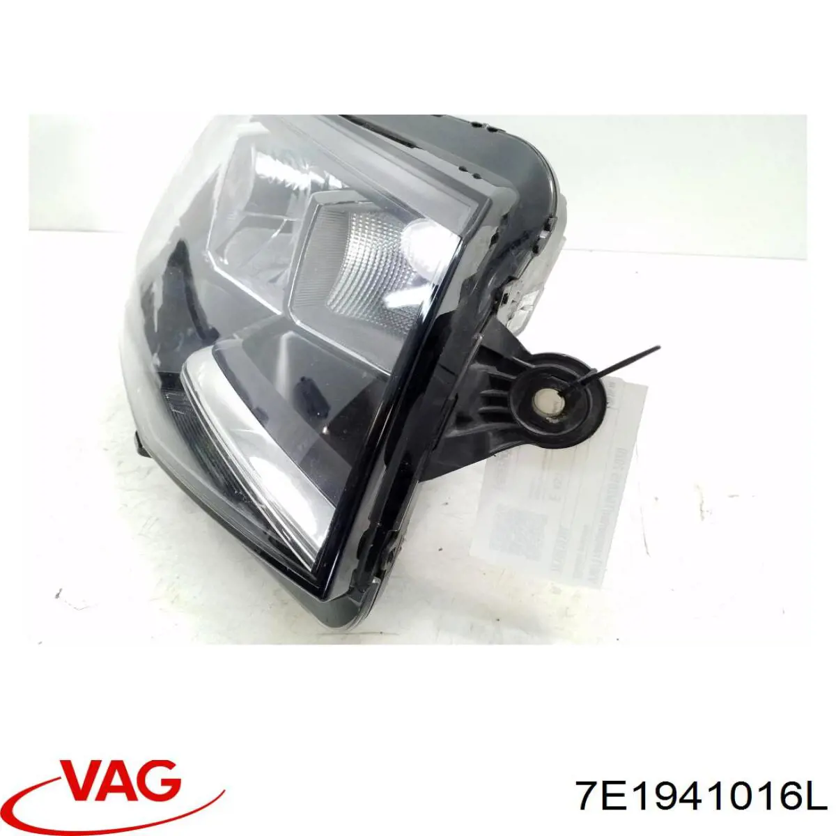 Основна фара - вставка Volkswagen Transporter T6