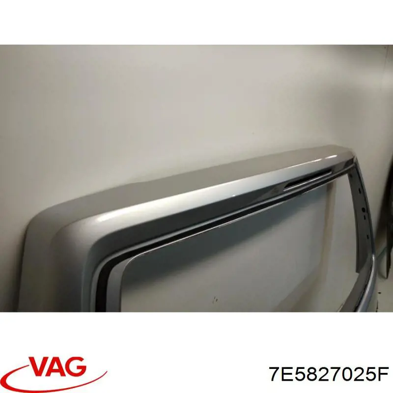 7E5827025F VAG Треті двері