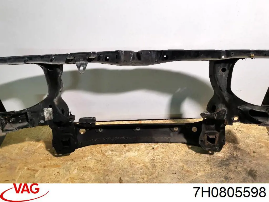 Панель передня Polcar 956804 ціна, від 124.32 USD