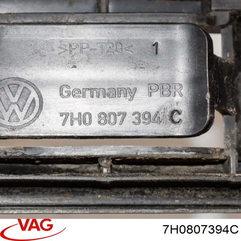 Направляюча заднього бампера, права VAG 7H0807394C ціна, від 10.88 USD