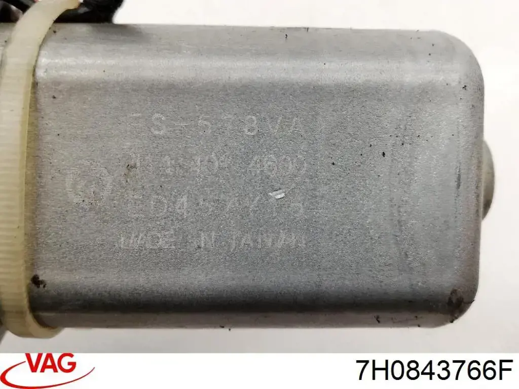 Електродвигун дотягувача зсувних дверей, правих VAG 7H0843766F ціна, від 171.88 USD