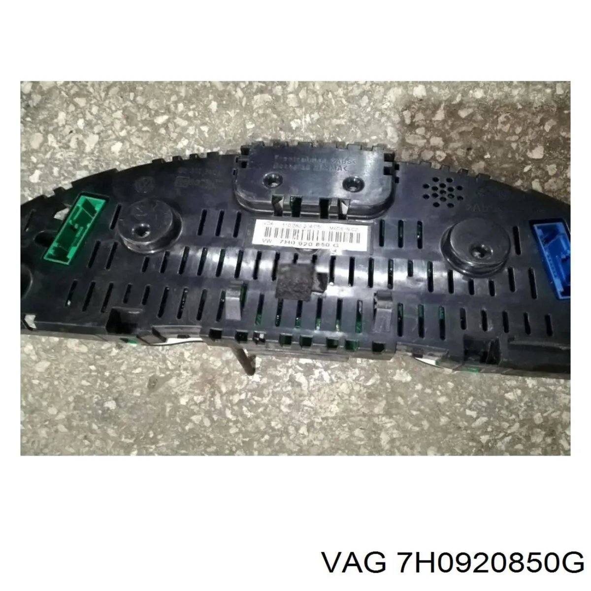 Приладова дошка-щиток приладів 7H0920850G VAG