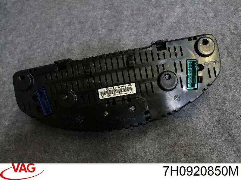 щиток приладу VAG 7H0920850M ціна, від 57.33 USD