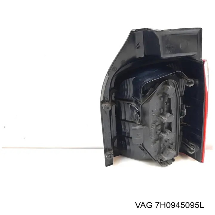 Ліхтар задній лівий VAG 7H0945095L ціна, від 39.05 USD