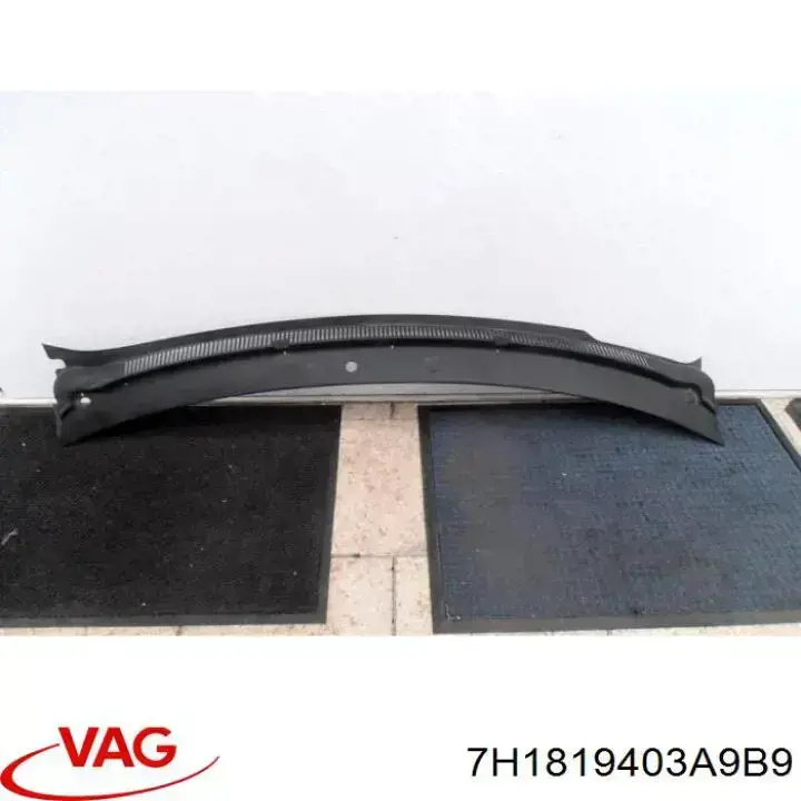Водостік лобового скла, жабо 7H0819415A9B9 VAG