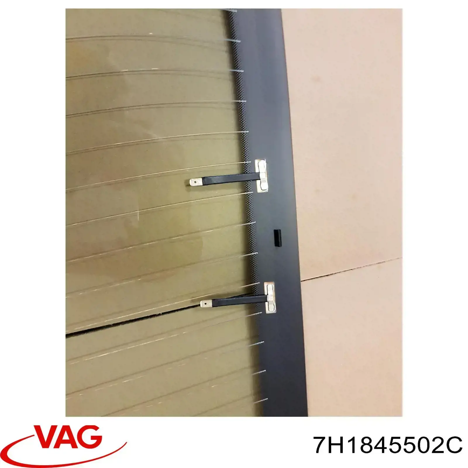 Скло заднє праве VAG 7H1845502C ціна, від 63.35 USD