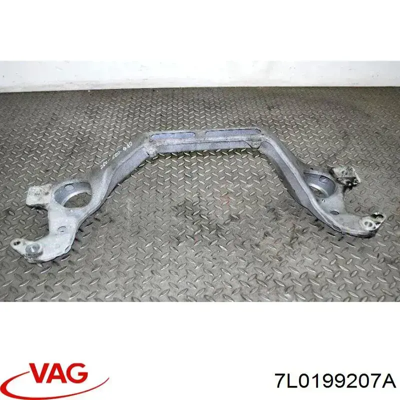 7L0199207A VAG Підрамник двигуна