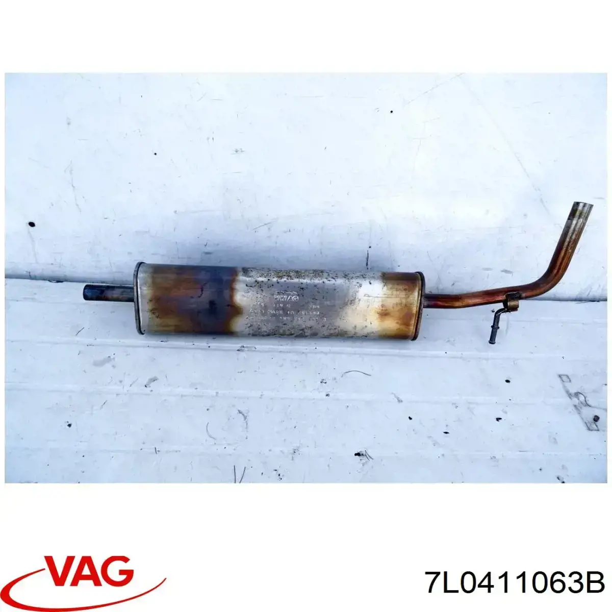 7L0411063B VAG Кронштейн кріплення переднього стабілізатора