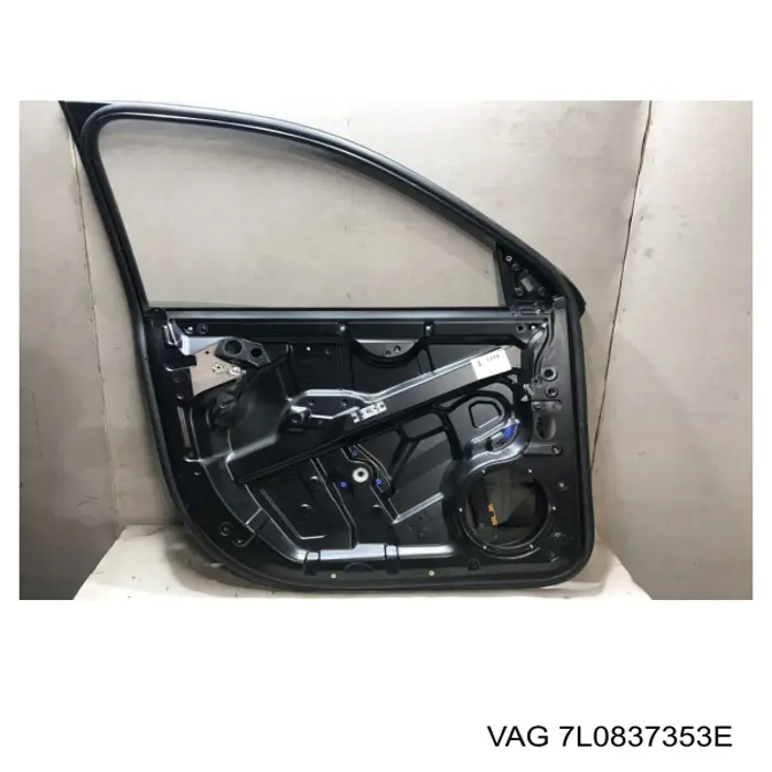 Рама дверей передніх лівих VAG 7L0837353E ціна, від 36.40 USD