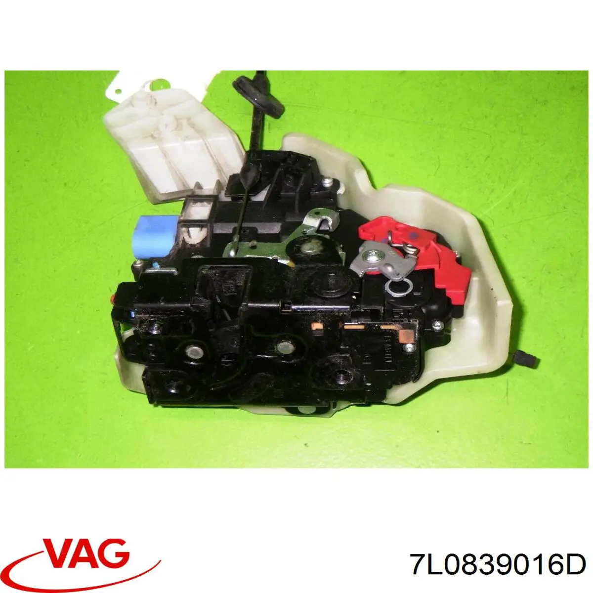 Замок задньої дверї, правої VAG 7L0839016D ціна, від 22.80 USD