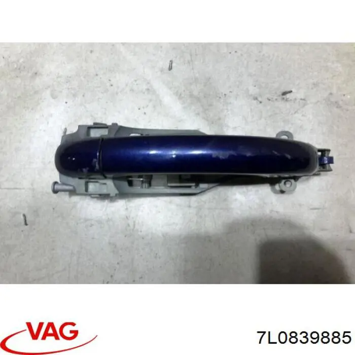 Тримач зовнішньої ручки дверей, задніх лівих 7L0839885 Porsche