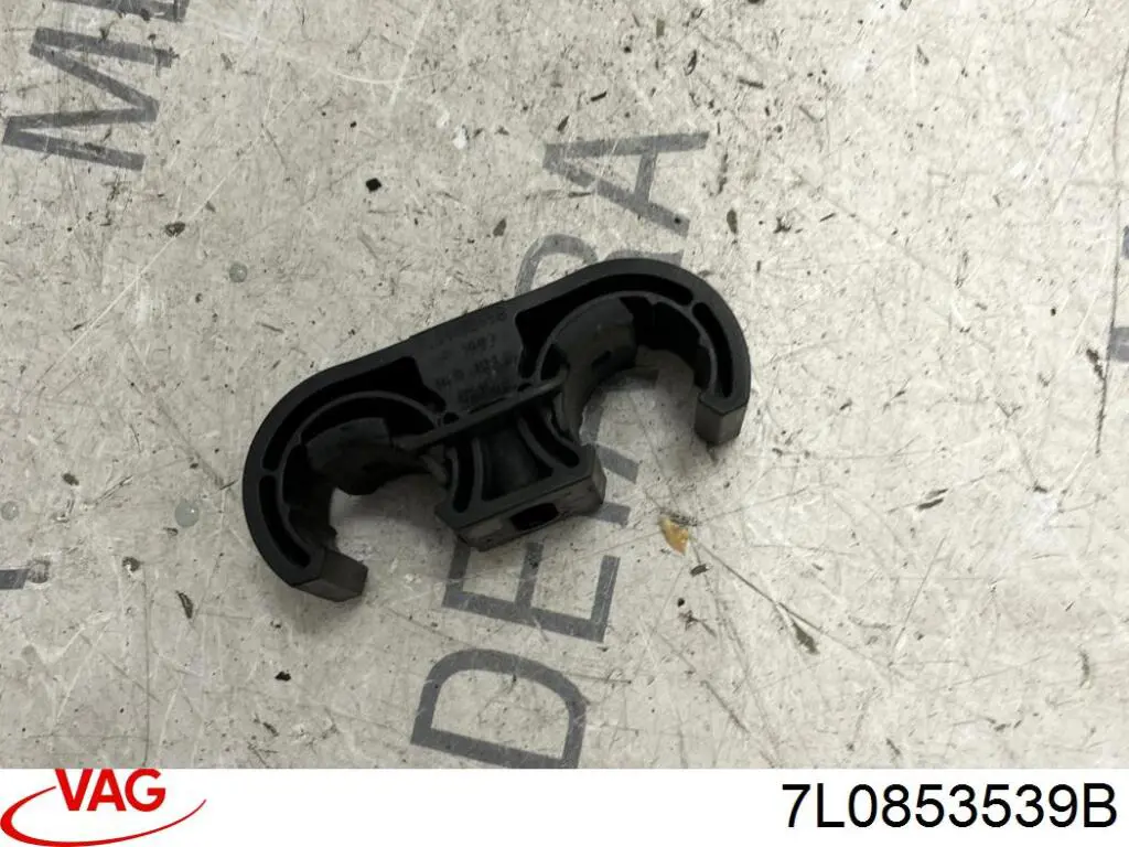 7L0853539B VAG Накладка зовнішня (молдинг) порога, задня ліва