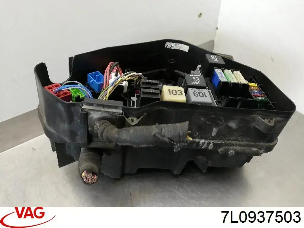 7L0937503 VAG Реле запобіжників