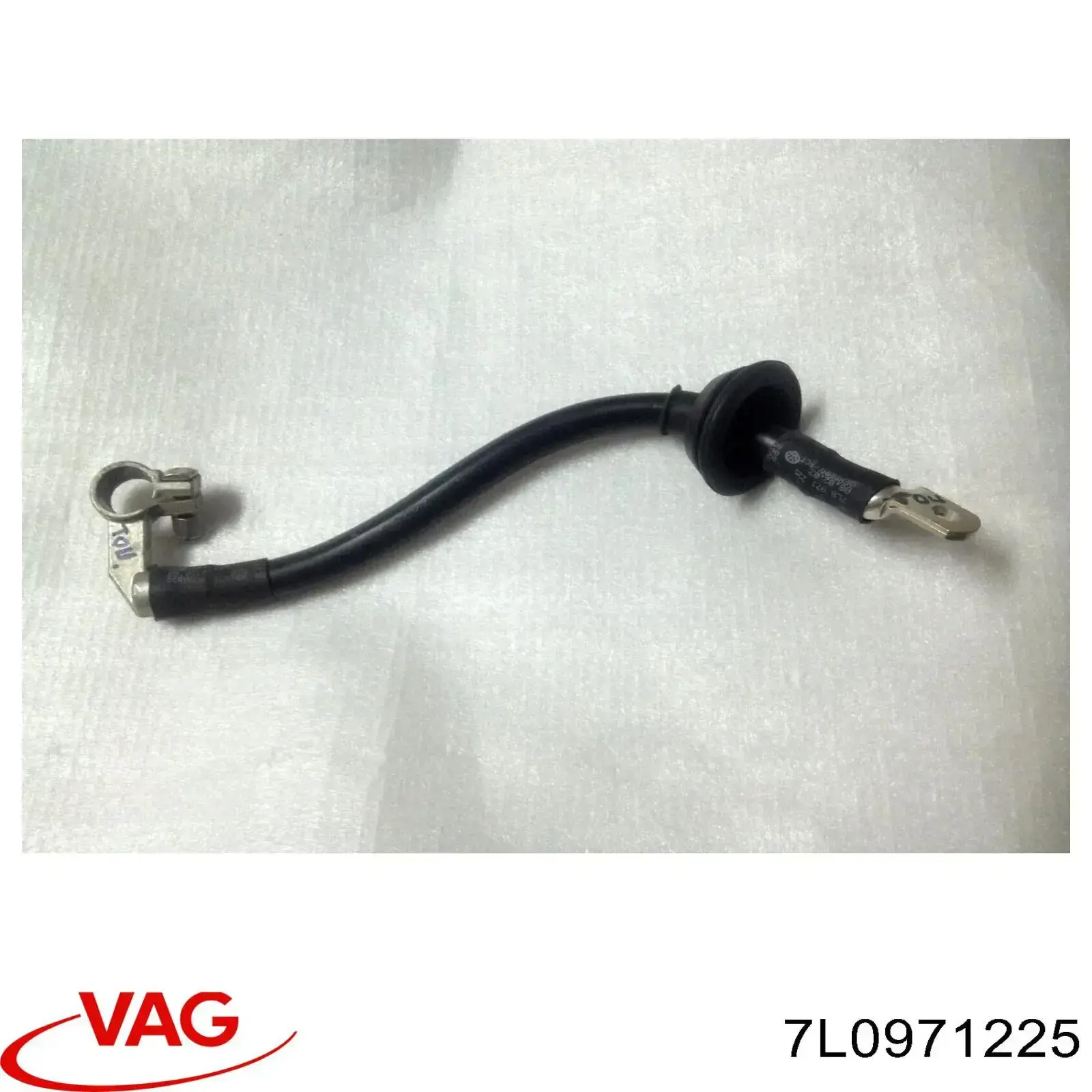 Клема акумулятора (АКБ) VAG 7L0971225 ціна, від 8.47 USD