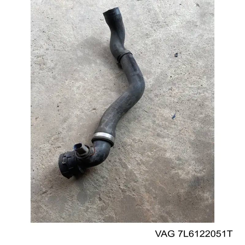 Купити 7L6122051T VAG Шланг/патрубок радіатора охолодження, нижній