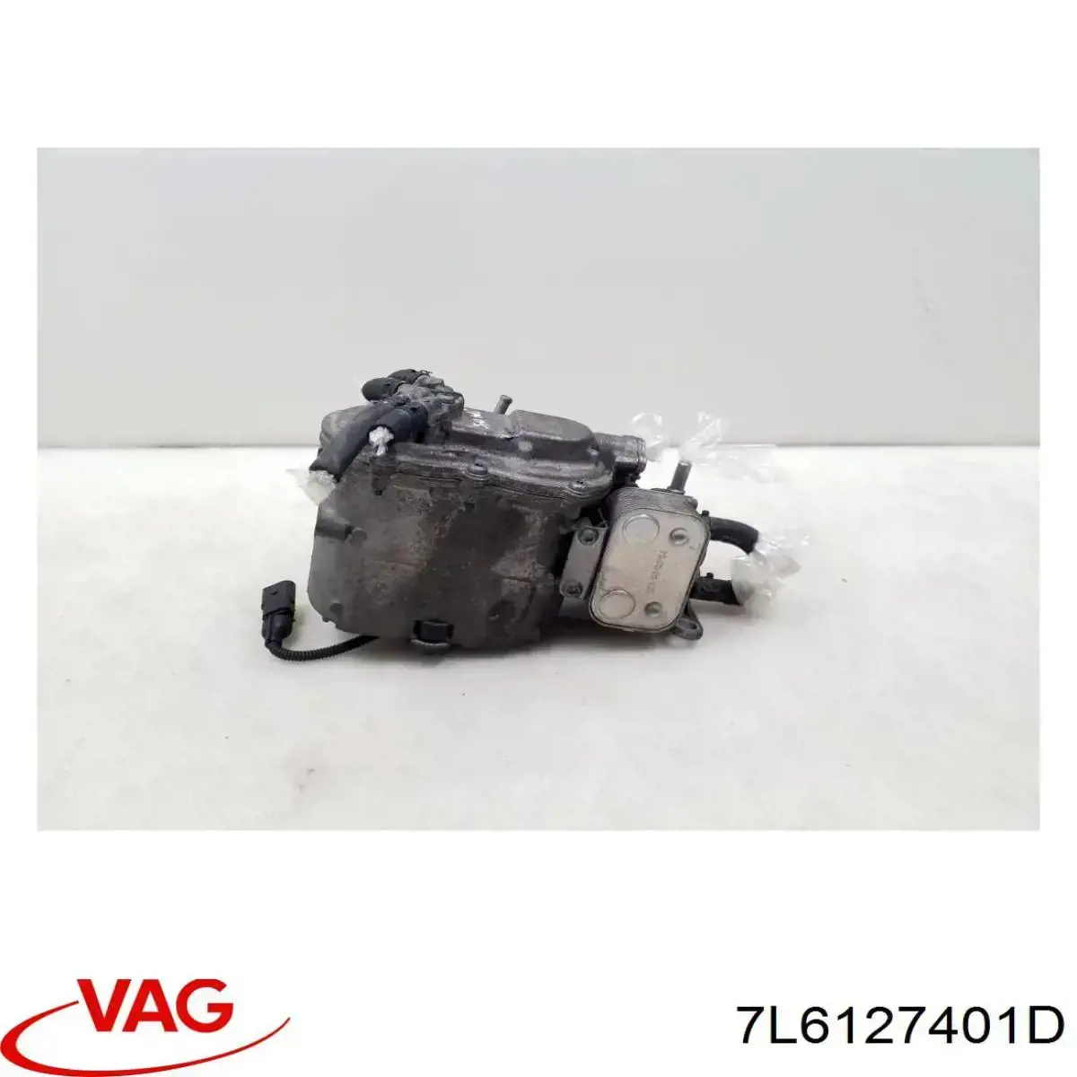 Купити 7L6127401D VAG Корпус паливного фільтра