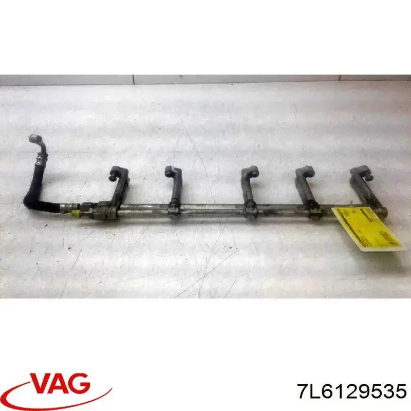 7L6129535 VAG Патрубок повітряний, вихід повітряного фільтра