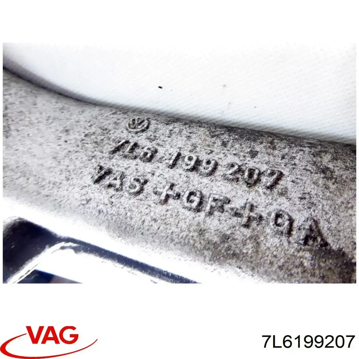 7L6199207 VAG Підрамник двигуна