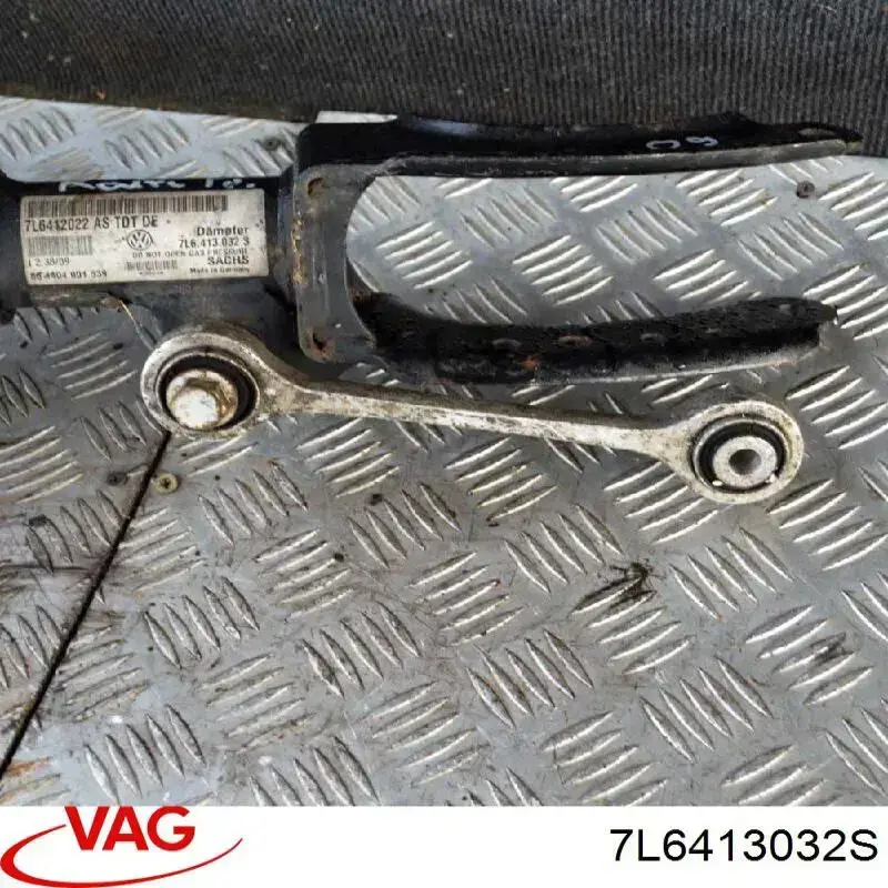7L6413032S VAG Амортизатор передньої підвіски