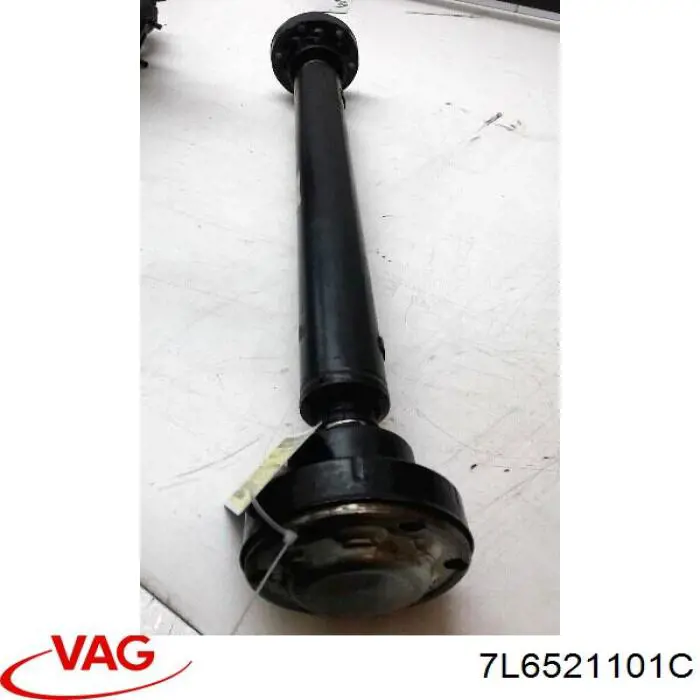 7L6521101C VAG Кардан передній