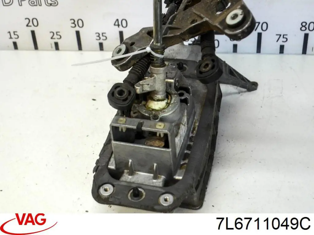 Купити 7L6711049C VAG 
