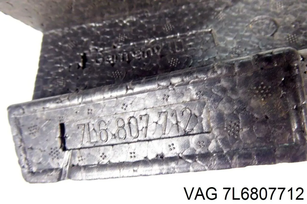 Абсорбер (наповнювач) бампера заднього VAG 7L6807712 ціна, від 10.13 USD