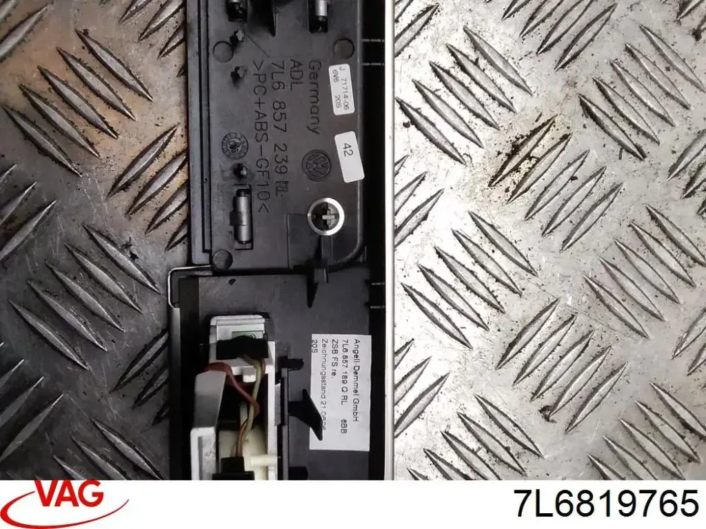  VAG 7L6819765 ціна, від 5.64 USD