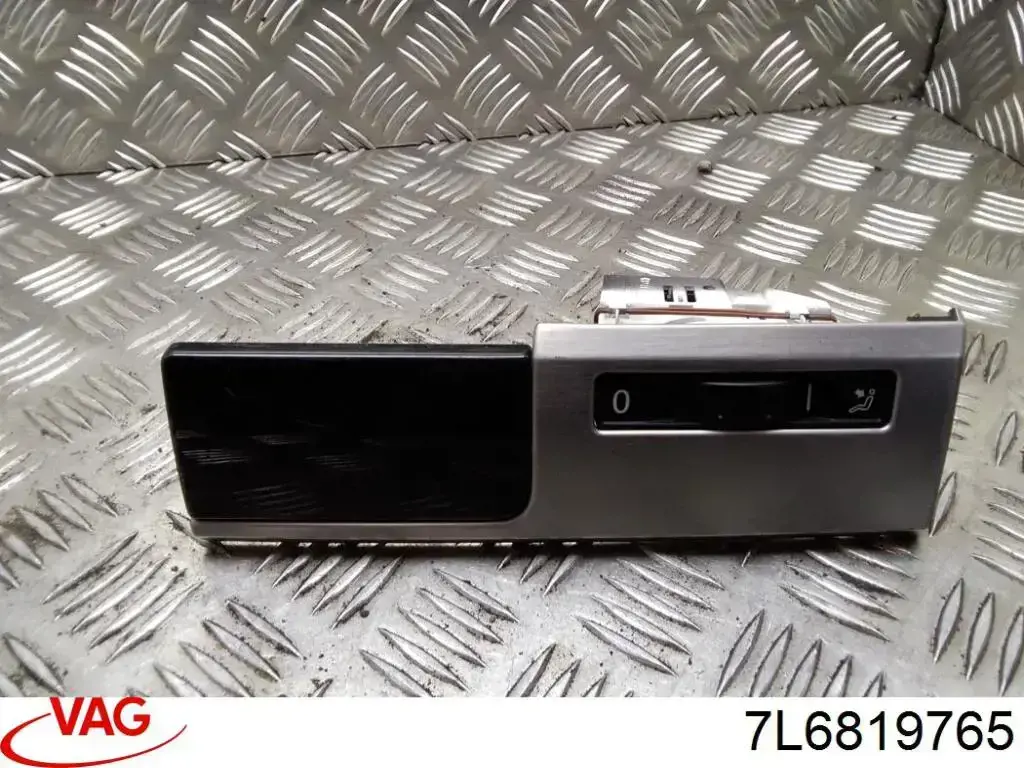 Купити 7L6819765 VAG 