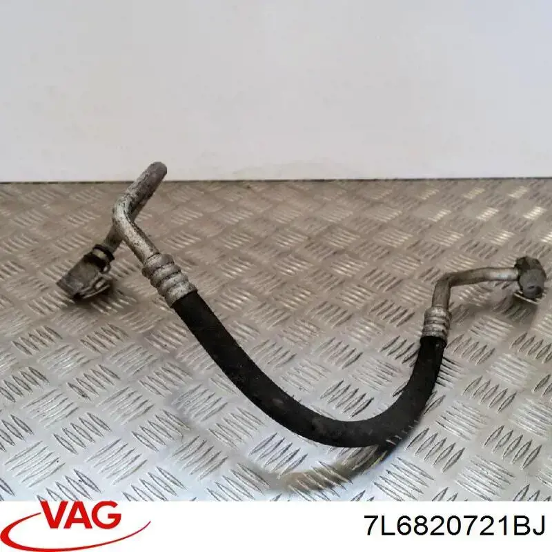 7L6820721BJ VAG Шланг кондиціонера, від заднього випарювача до компресора
