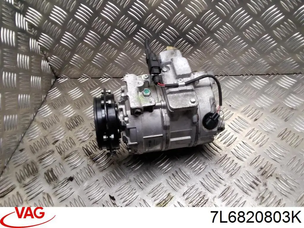 Купити 7L6820803K VAG Компресор кліматичної установки