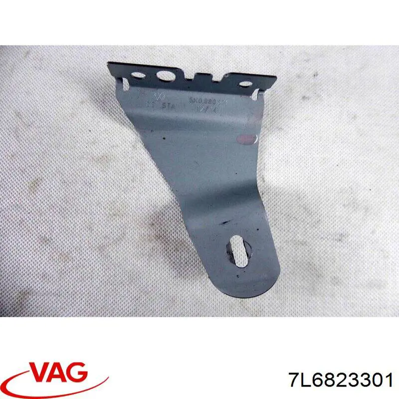 Петля капота, ліва 7L6823301 VAG