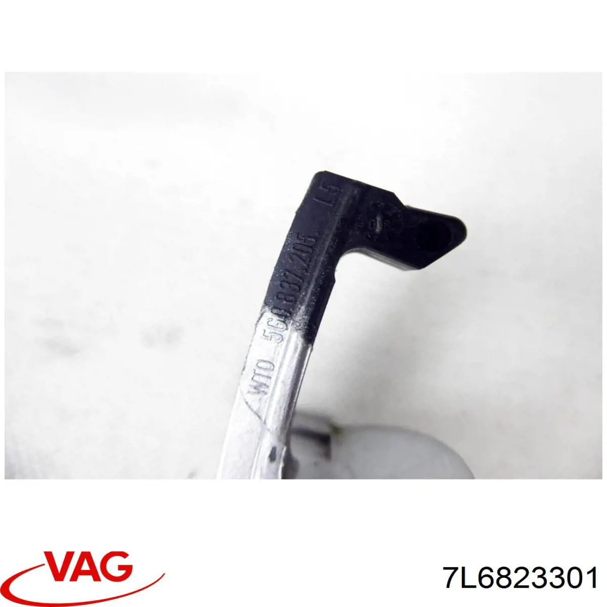 7L6823301 VAG Завіс капота, лівий