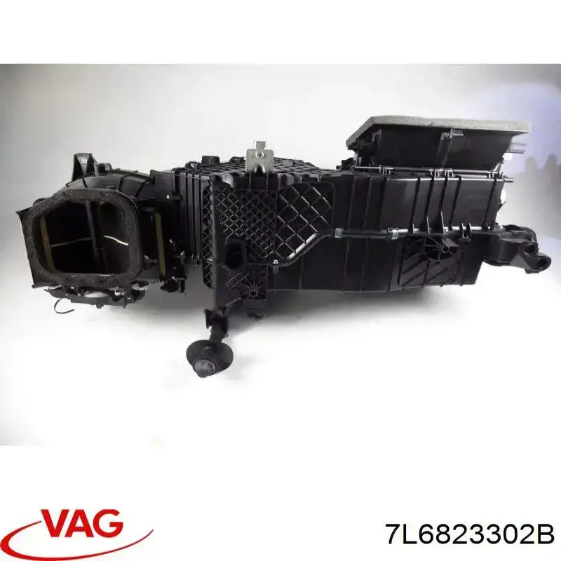 Петля капота, права VAG 7L6823302B