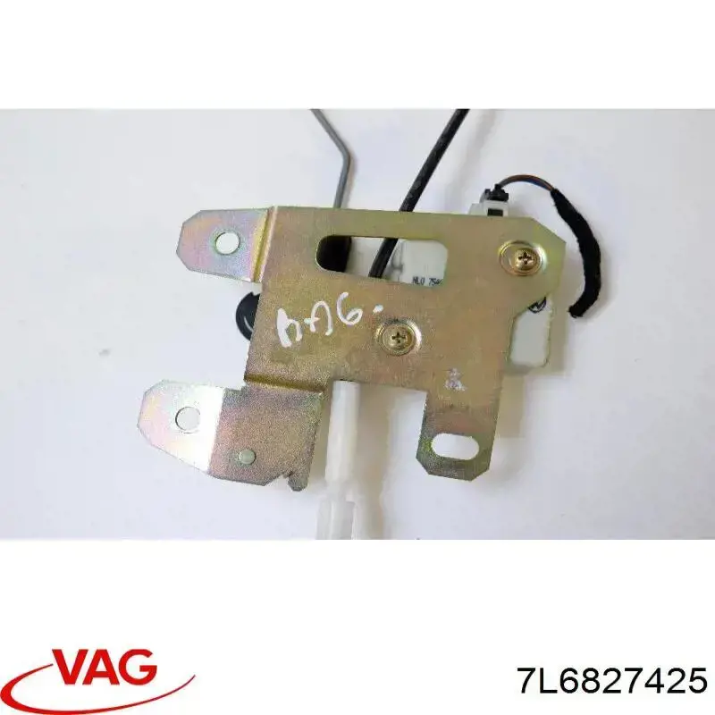 Купити 7L6827425 VAG Мотор-привід відкр/закр. замку багажника (3/5-х дв.)