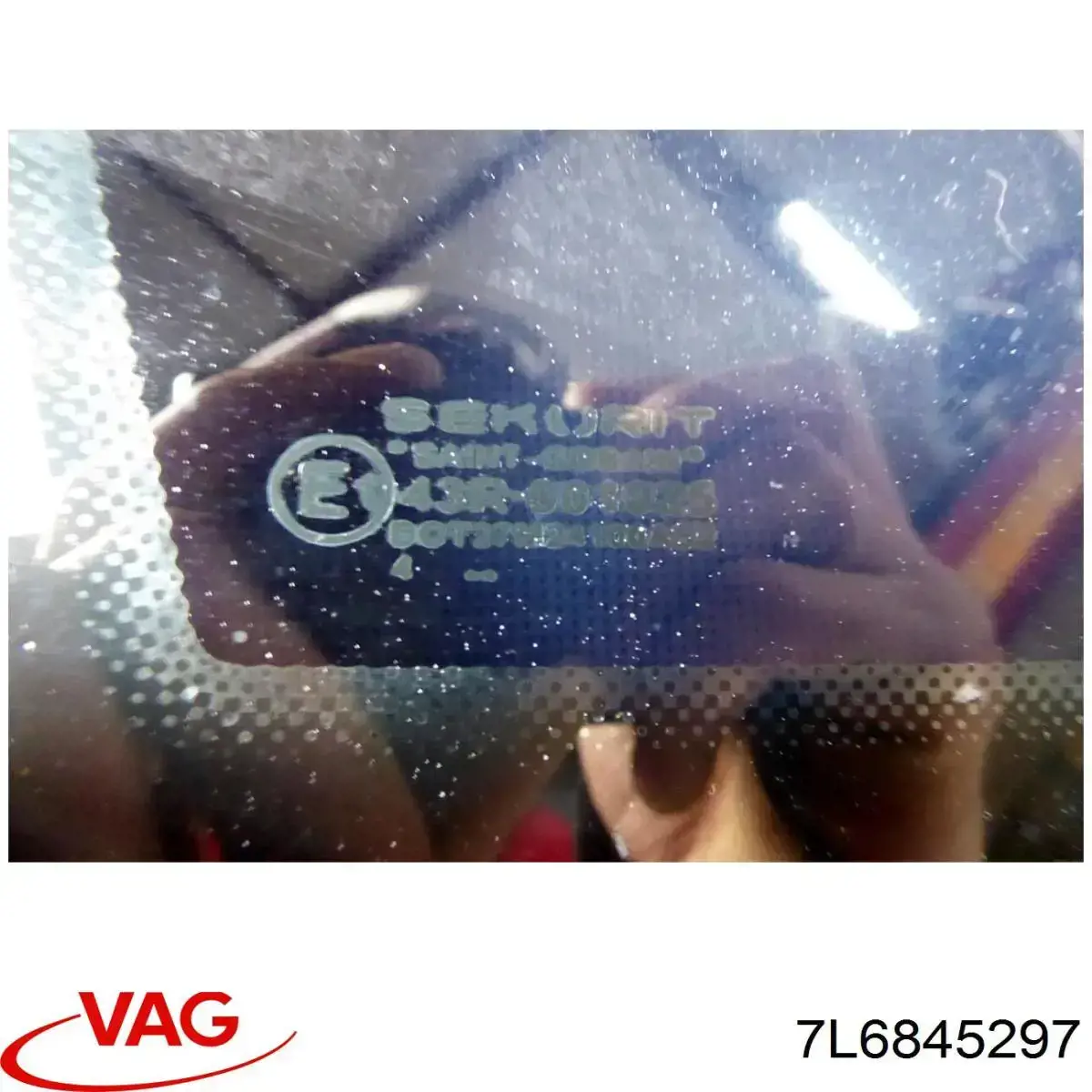 Скло багажника, ліве VAG 7L6845297 ціна, від 19.44 USD