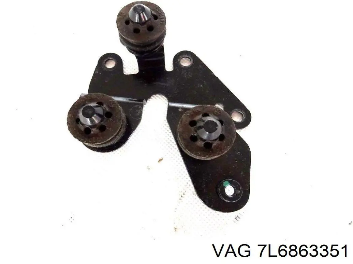 7L6863351 VAG 