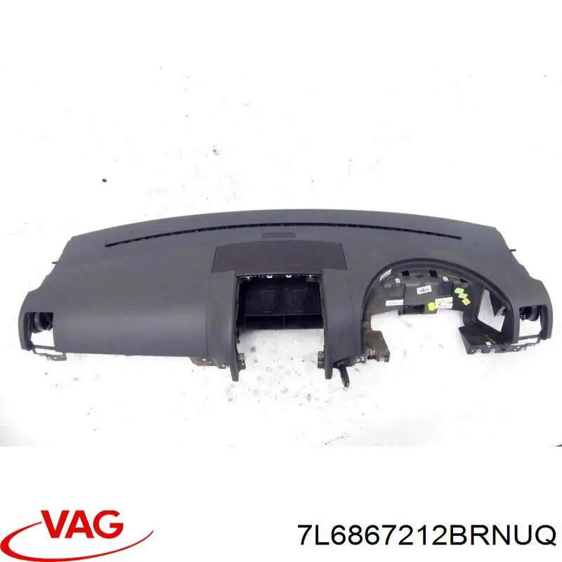 Купити 7L6867212BRNUQ VAG Дверна карта правих задніх дверей