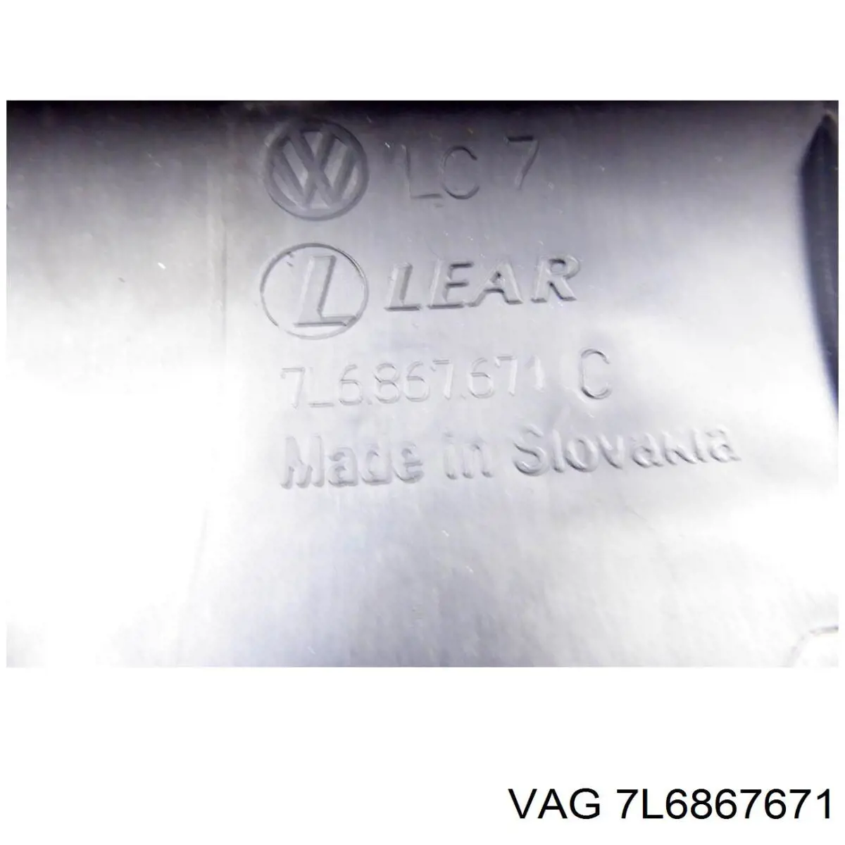 7L6867671 VAG 