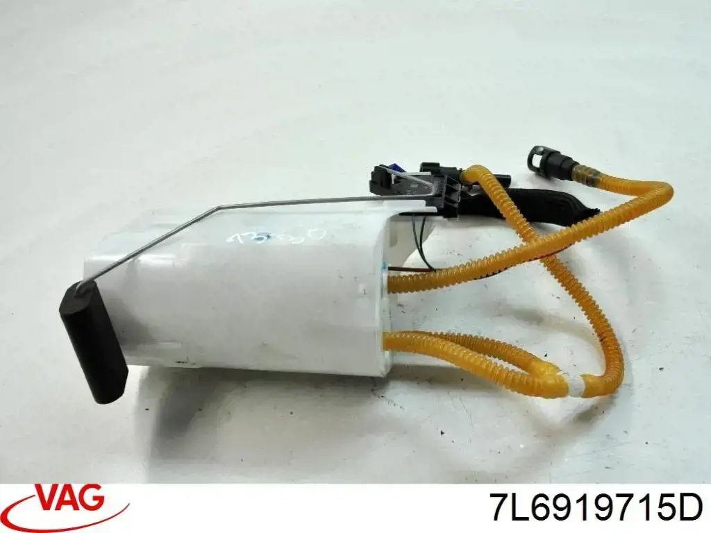 Ежекційний насос паливної системи 7L6919715D VAG