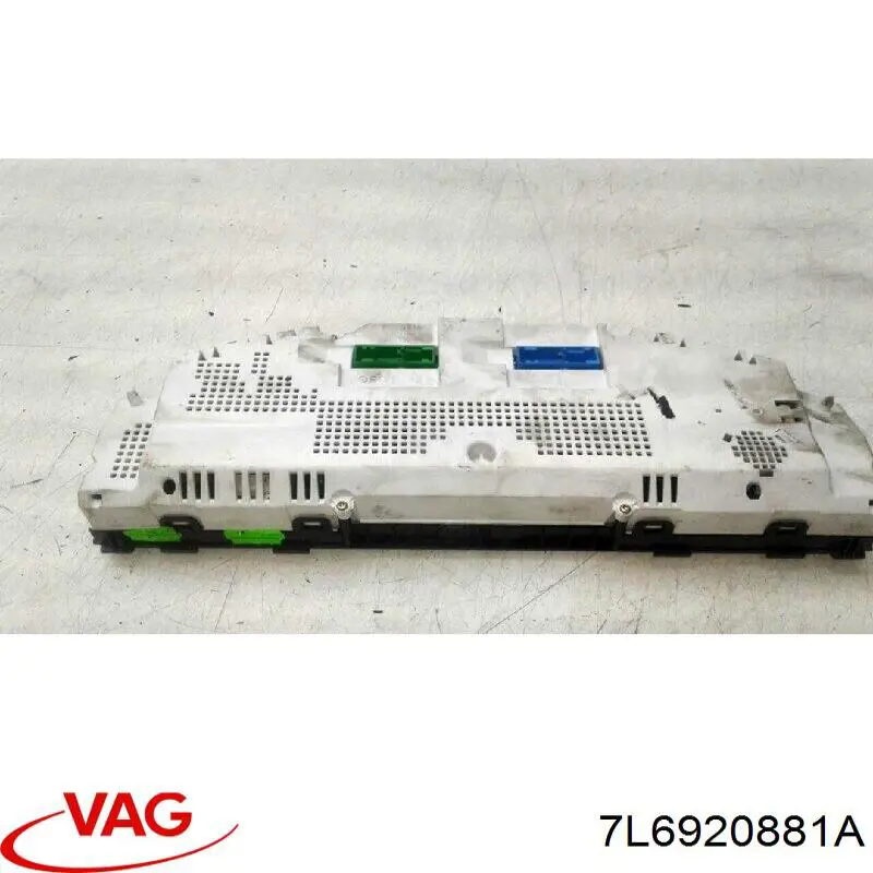 Щиток приладів додатковий VAG 7L6920881A ціна, від 111.11 USD