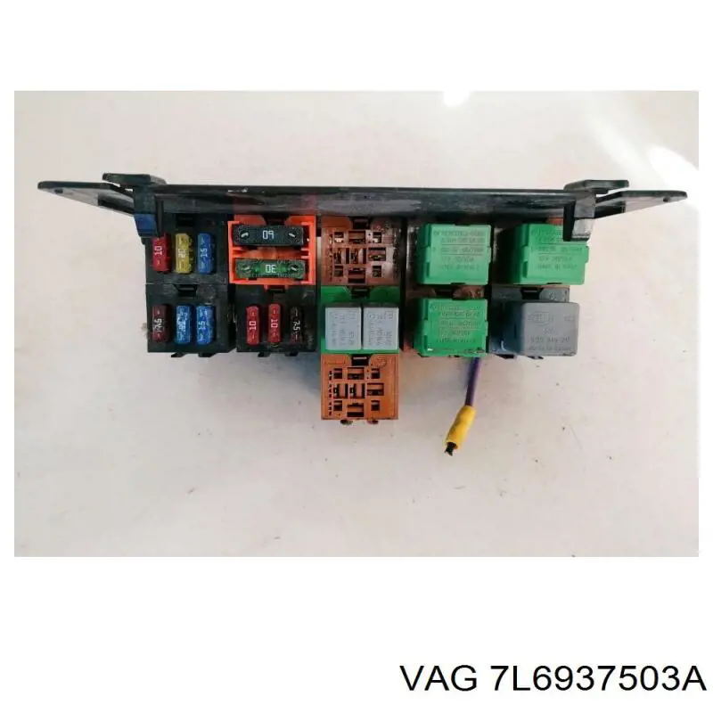 Блок запобіжників 7L6937503A VAG