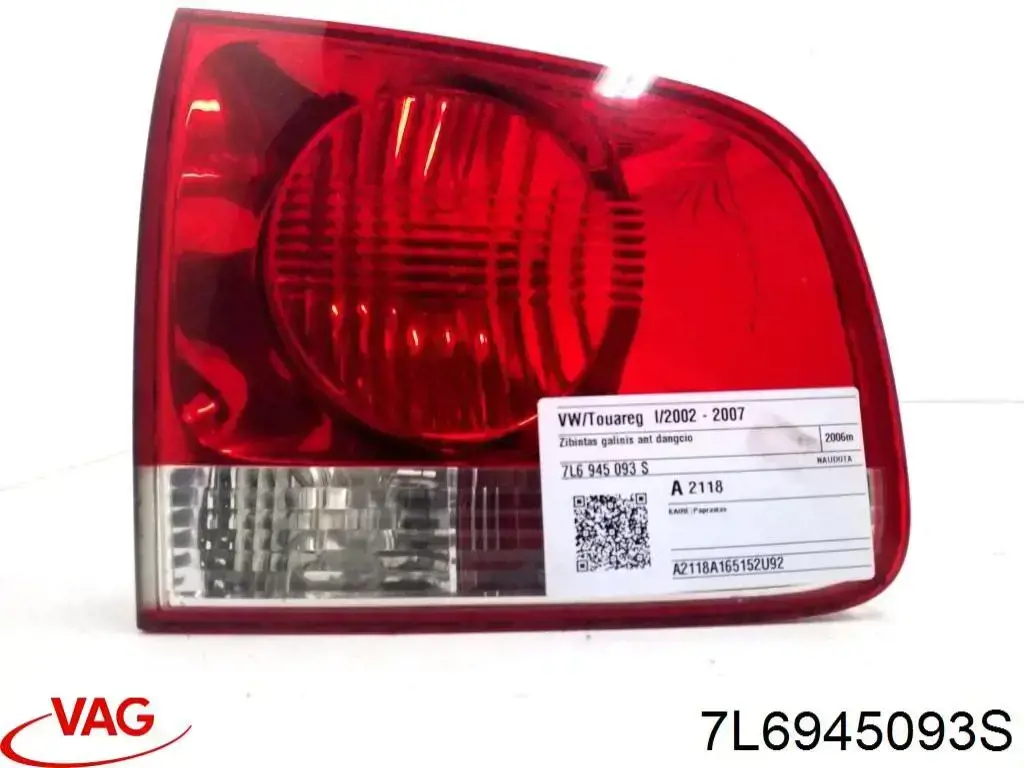 Стоп задній VAG 7L6945093S ціна, від 12.67 USD